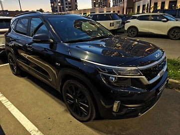 Kia Seltos, 2022г, полный привод, вариатор