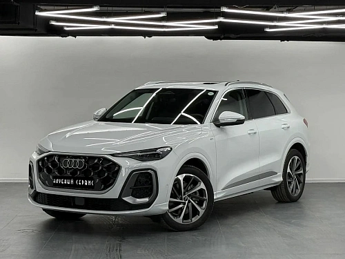 Audi Q5, 2025г, полный привод, робот