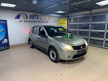 Renault Sandero, 2012г, передний привод, механика