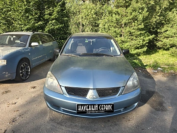 Mitsubishi Lancer, 2006г, передний привод, механика
