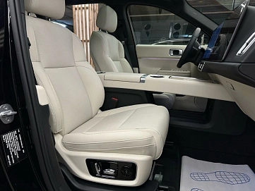 LiXiang L9, 2025г, полный привод, автомат