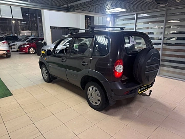 Chevrolet Niva, 2009г, полный привод, механика