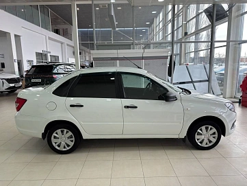 Lada (ВАЗ) Granta, 2019г, передний привод, механика