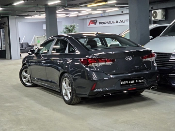 Hyundai Sonata, 2018г, передний привод, автомат