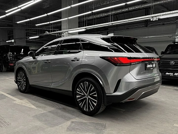 Lexus RX, 2022г, полный привод, автомат