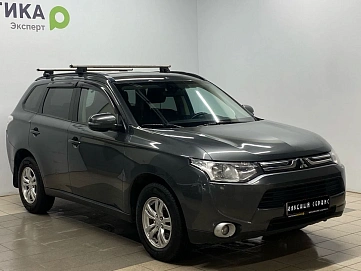 Mitsubishi Outlander, 2013г, полный привод, вариатор