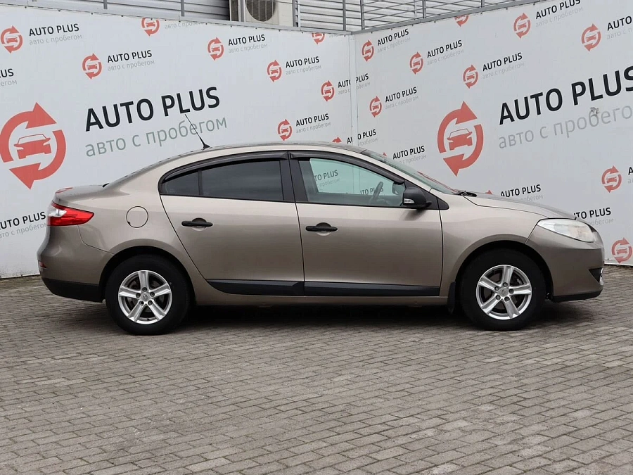 Renault Fluence, 2012г., передний привод, механика