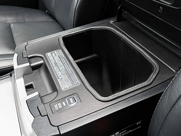 Toyota Land Cruiser, 2018г, полный привод, автомат