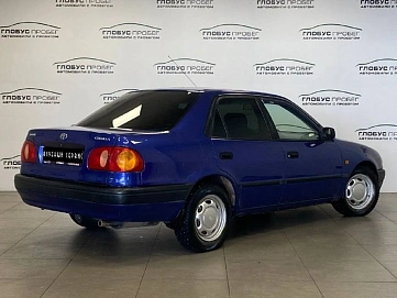 Toyota Corolla, 1998г, передний привод, механика