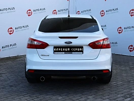 Ford Focus, 2011г, передний привод, робот