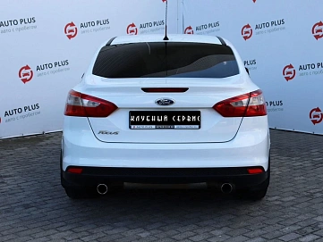Ford Focus, 2011г, передний привод, робот