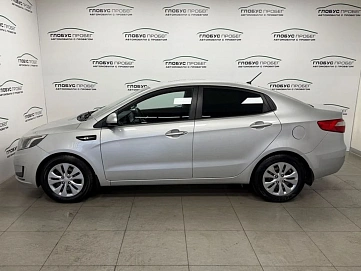 Kia Rio, 2013г., передний привод, автомат