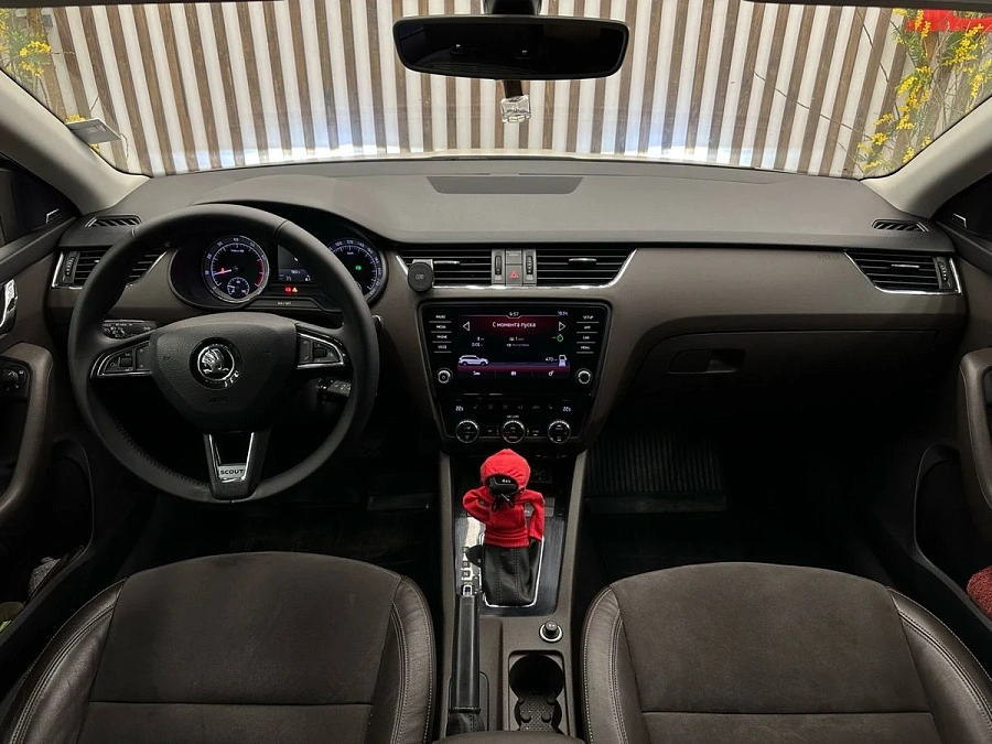 Skoda Octavia, 2017г., полный привод, робот