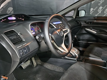 Honda Civic, 2009г, передний привод, автомат