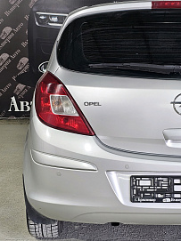 Opel Corsa, 2009г, передний привод, автомат