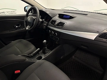 Renault Fluence, 2012г, передний привод, механика
