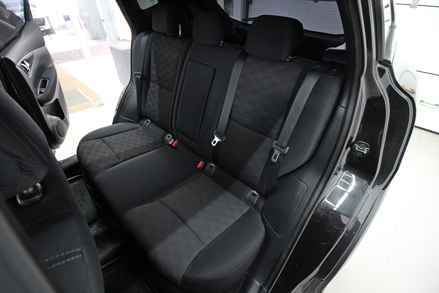 Nissan Qashqai, 2014г., передний привод, вариатор