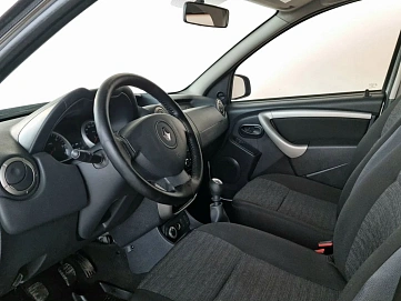 Renault Duster, 2014г, полный привод, механика