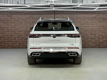 Volkswagen Tavendor, 2026г, полный привод, робот