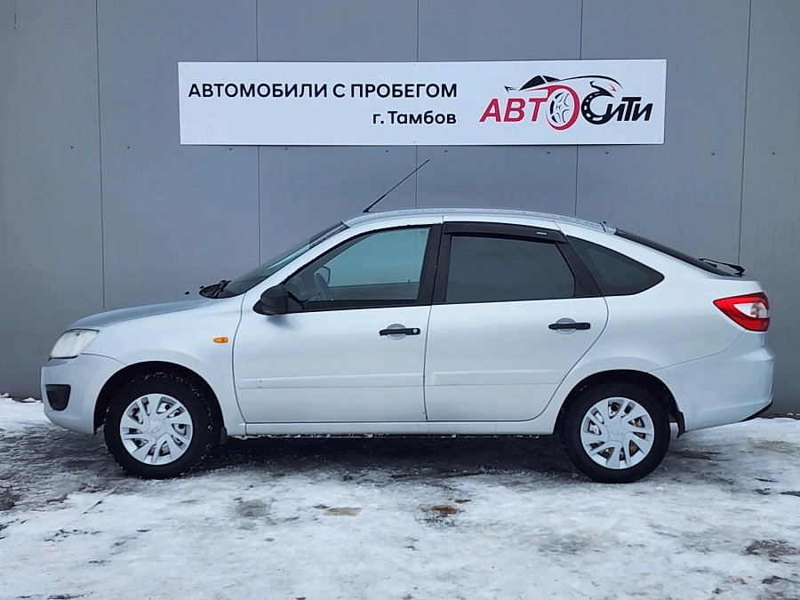 Lada (ВАЗ) Granta, 2015г., передний привод, механика