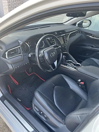 Toyota Camry, 2018г, передний привод, автомат
