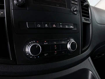 Mercedes-Benz Vito, 2017г., полный привод, автомат