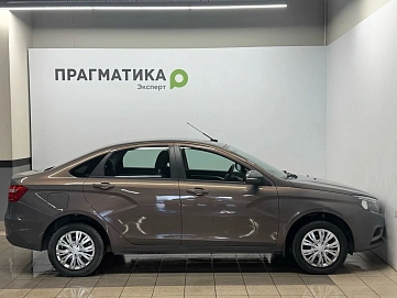 Lada (ВАЗ) Vesta, 2018г, передний привод, механика