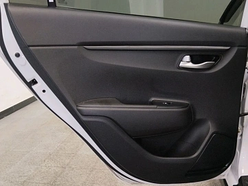 Kia Rio, 2021г, передний привод, автомат