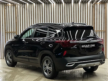 Kia Seltos, 2020г, полный привод, вариатор