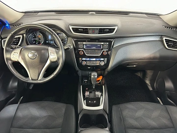 Nissan X-Trail, 2016г, передний привод, вариатор