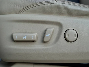 Toyota Land Cruiser Prado, 2013г, полный привод, автомат