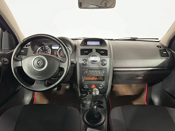 Renault Megane, 2007г, передний привод, механика