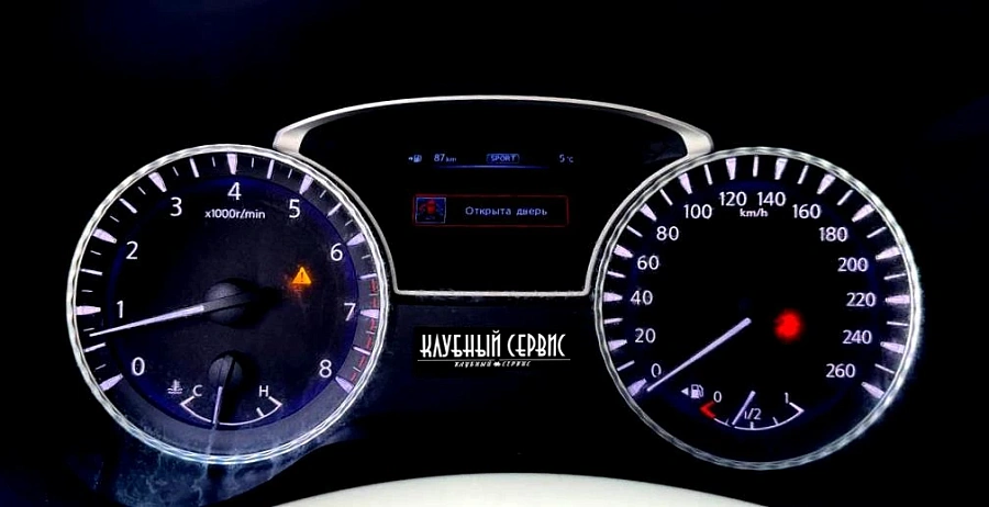 Infiniti JX, 2013г., полный привод, вариатор
