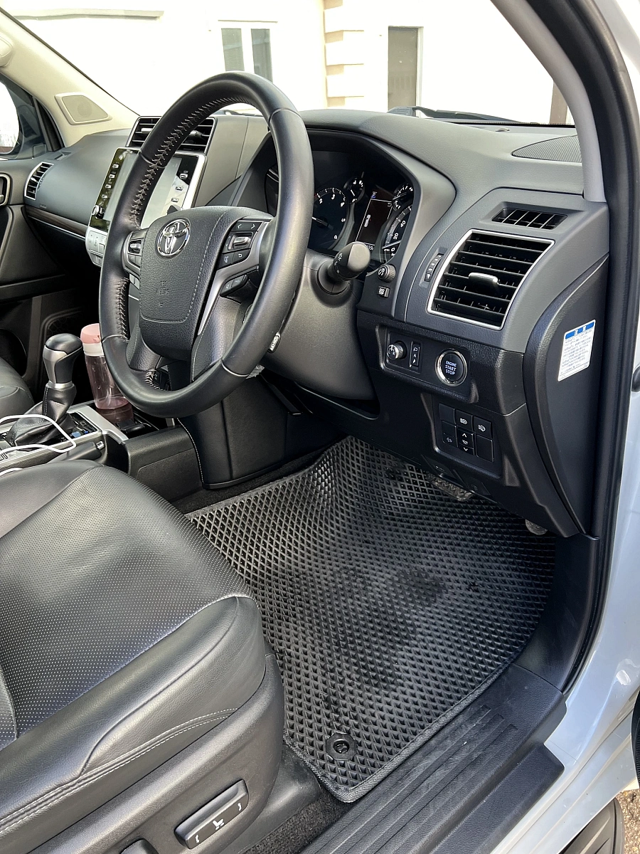 Toyota Land Cruiser Prado, 2020г., полный привод, автомат