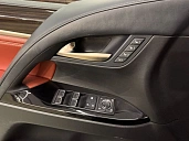 Lexus LX, 2017г., полный привод, автомат