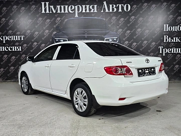 Toyota Corolla, 2011г., передний привод, автомат
