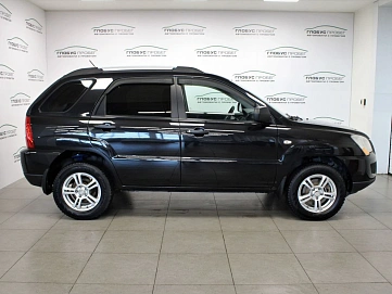 Kia Sportage, 2009г, передний привод, механика