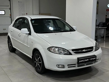 Chevrolet Lacetti, 2010г, передний привод, автомат