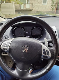 Peugeot 4007, 2012г, полный привод, вариатор