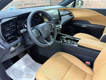 Lexus RX, 2025г, полный привод, автомат