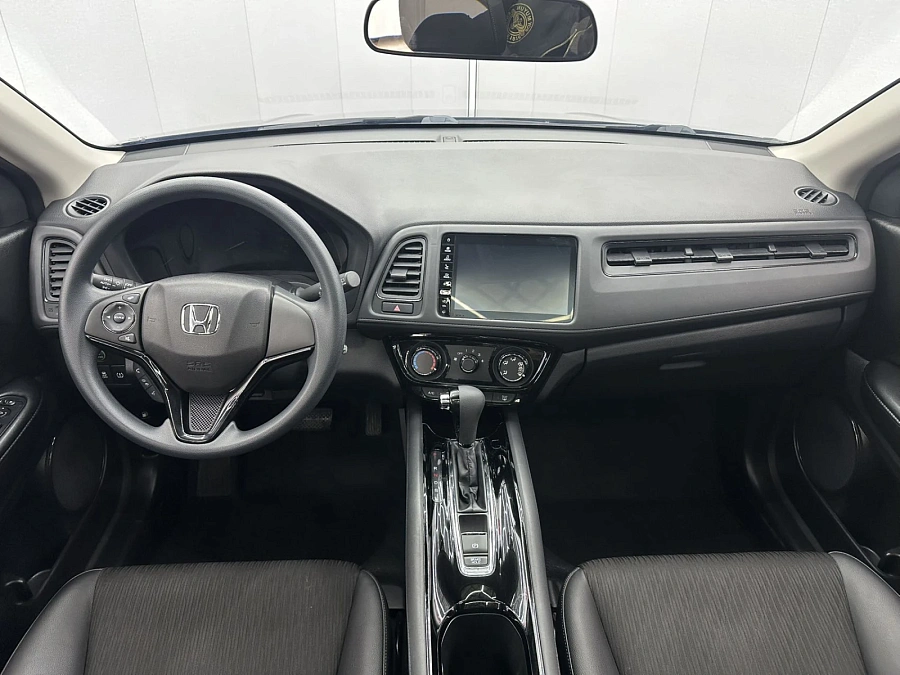 Honda Vezel, 2021г., передний привод, вариатор