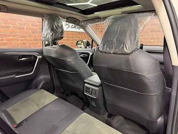 Toyota RAV4, 2025г, полный привод, вариатор