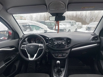 Lada (ВАЗ) Vesta, 2019г, передний привод, механика