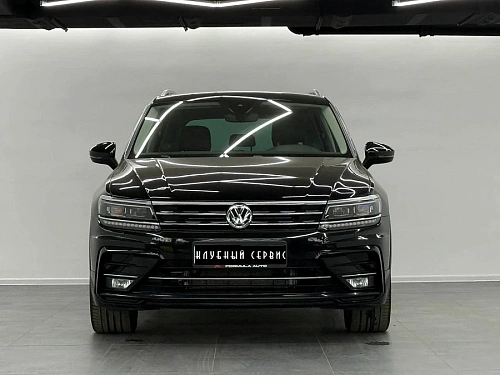 Volkswagen Tiguan, 2020г, полный привод, робот