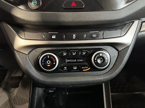 Lada (ВАЗ) Vesta, 2018г, передний привод, механика