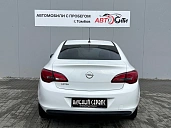 Opel Astra, 2012г., передний привод, автомат