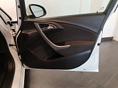 Opel , 2013г., передний привод, механика