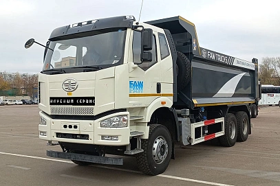 FAW J6 CA3250, 2023г, Задний привод, Механическая