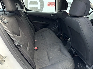 Peugeot 308, 2008г, передний привод, автомат