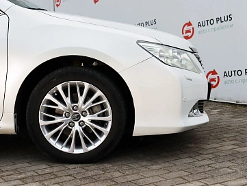 Toyota Camry, 2014г, передний привод, автомат